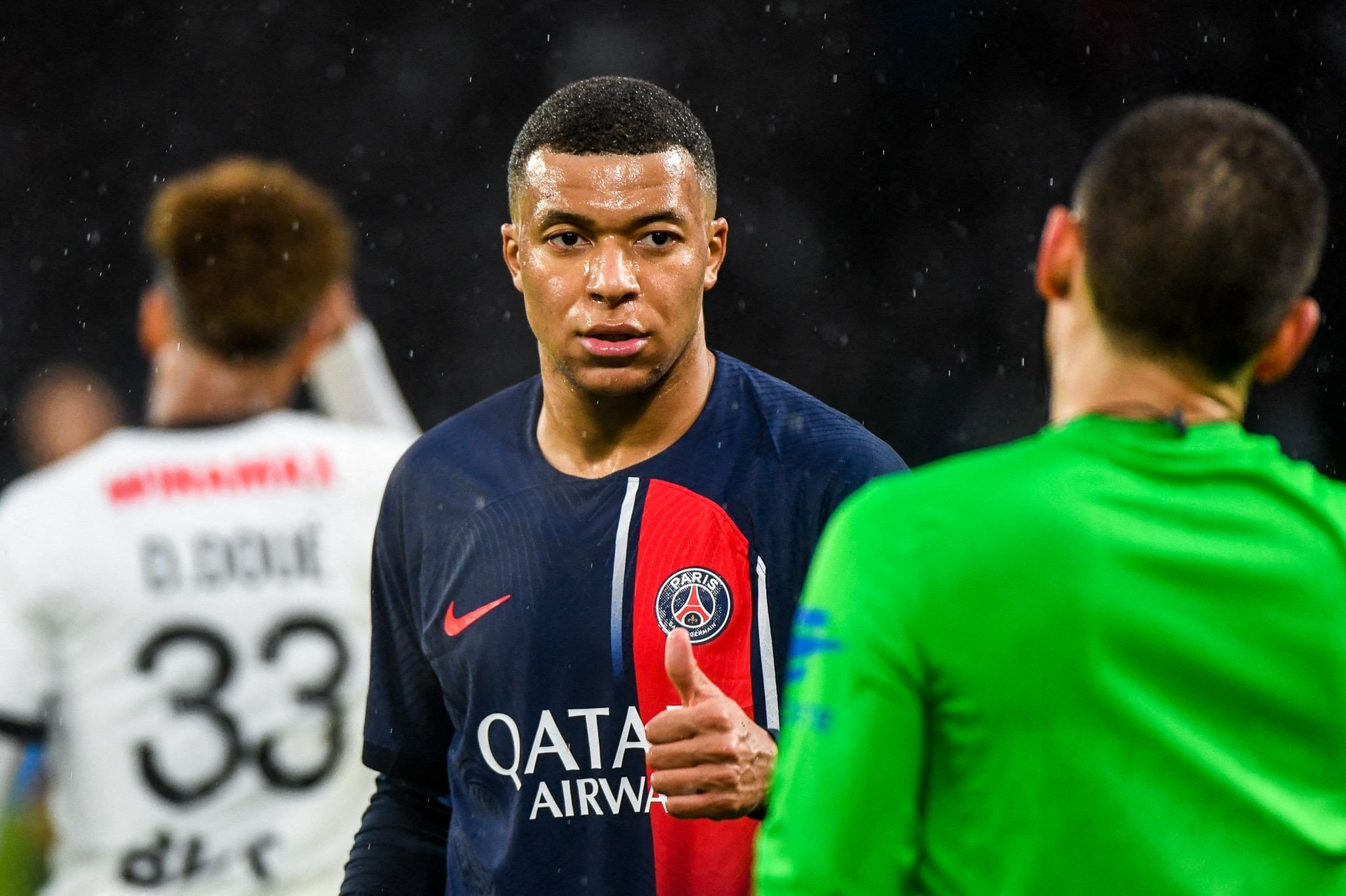 Foot – PSG : Hanouna dévoile «l’enfer» vécu avec Mbappé